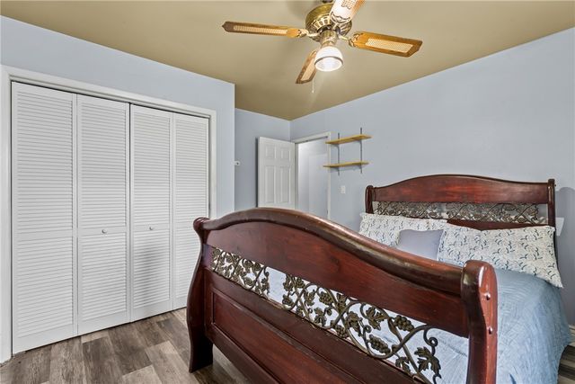 1155 Jo Lynn Street, Siloam Springs, AR 72761