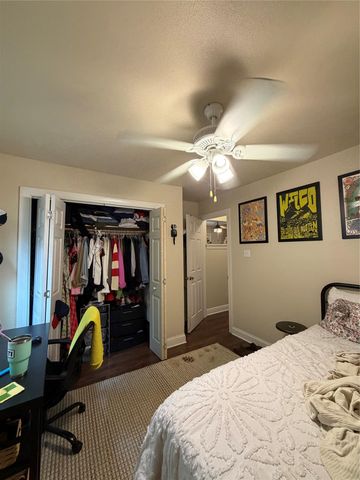 5212 Duval ST B, Austin, TX 78751