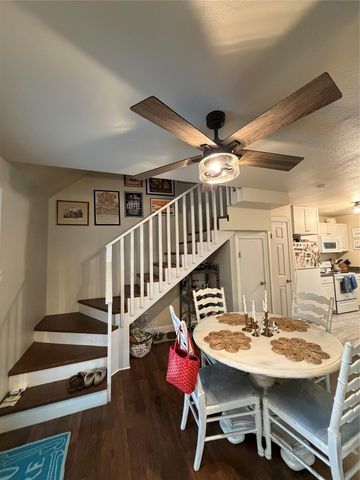 5212 Duval ST B, Austin, TX 78751