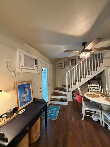 5212 Duval ST B, Austin, TX 78751