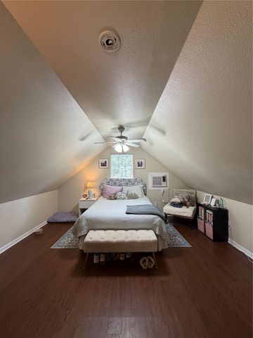 5212 Duval ST B, Austin, TX 78751