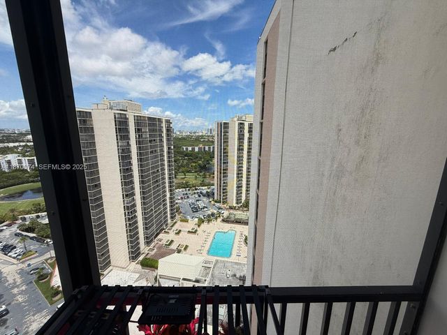 20335 W Country Club Drive 2502, Aventura, FL 33180