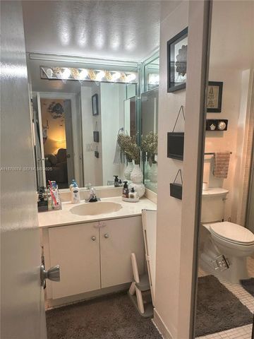20335 W Country Club Drive 2502, Aventura, FL 33180