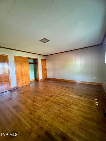 216 1st Street, Erwin, TN 37650