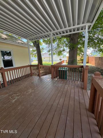 216 1st Street, Erwin, TN 37650