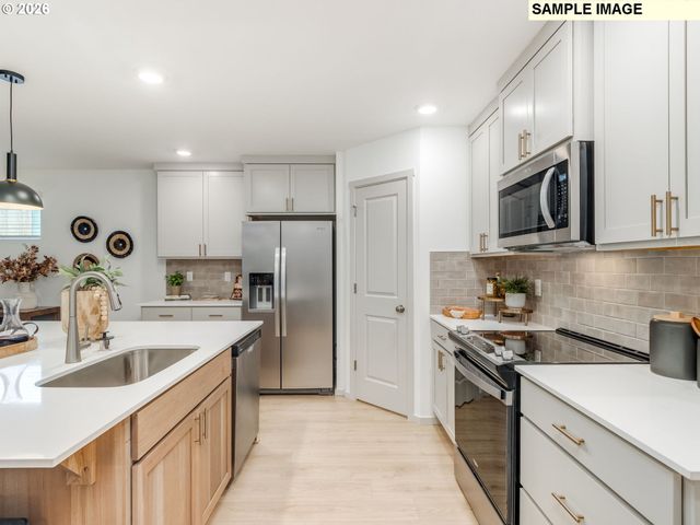 105 Nw 28TH St, Battle Ground, WA 98604