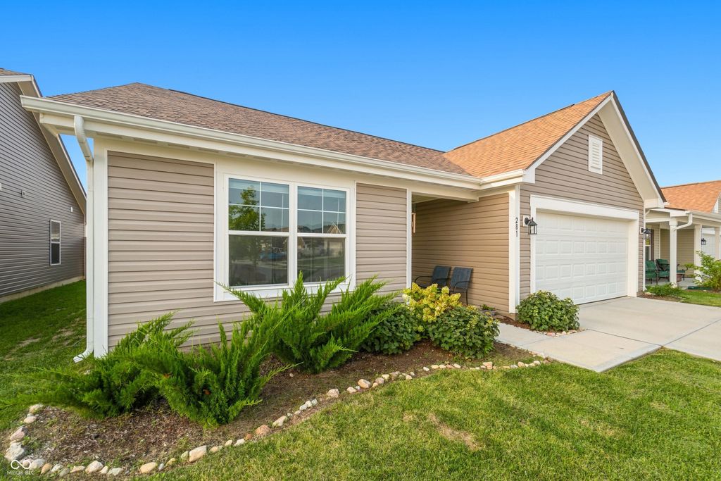 281 Waters Edge, Pendleton, IN 46064