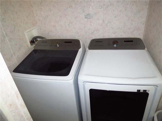 2039 E Lone Star Drive, Mohave Valley, AZ 86440