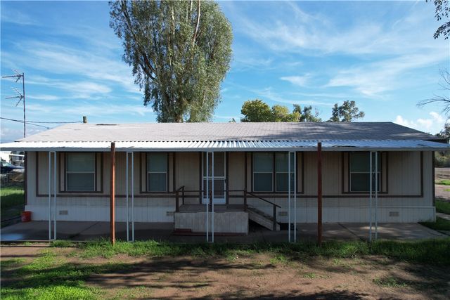 2039 E Lone Star Drive, Mohave Valley, AZ 86440