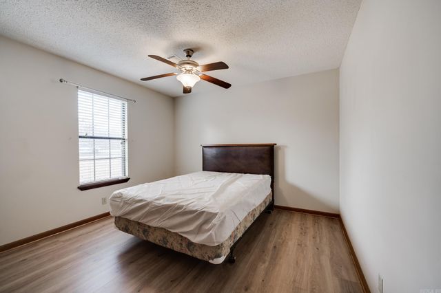 42 Rose, Conway, AR 72032