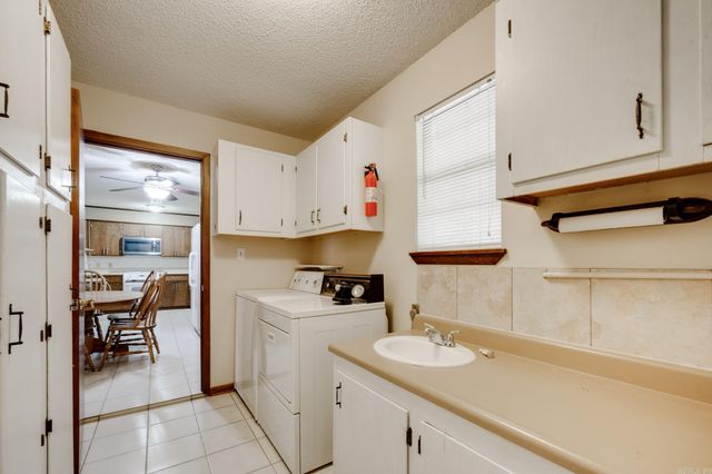 42 Rose, Conway, AR 72032