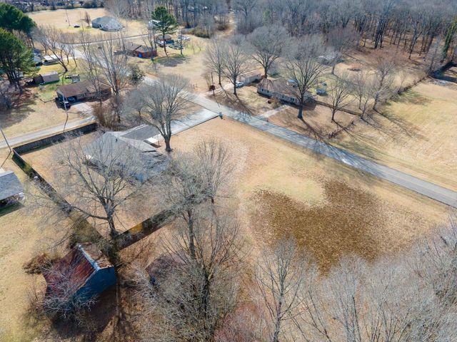 42 Rose, Conway, AR 72032