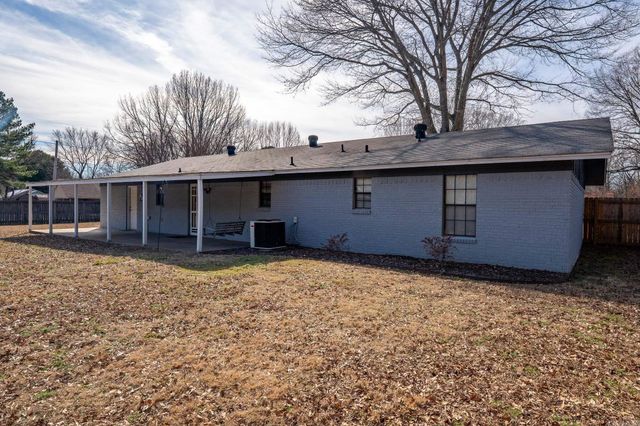 42 Rose, Conway, AR 72032