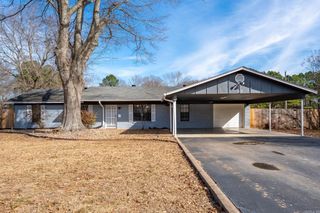 42 Rose, Conway, AR 72032
