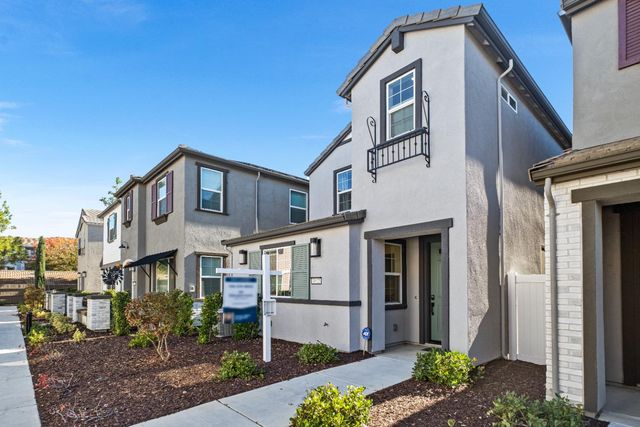 3522 Pelican Ct, West Sacramento, CA 95691