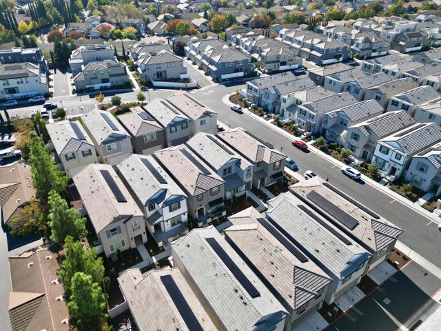 3522 Pelican Ct, West Sacramento, CA 95691