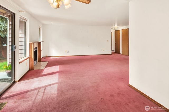 2426 198th Place SW, Lynnwood, WA 98036