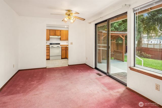 2426 198th Place SW, Lynnwood, WA 98036