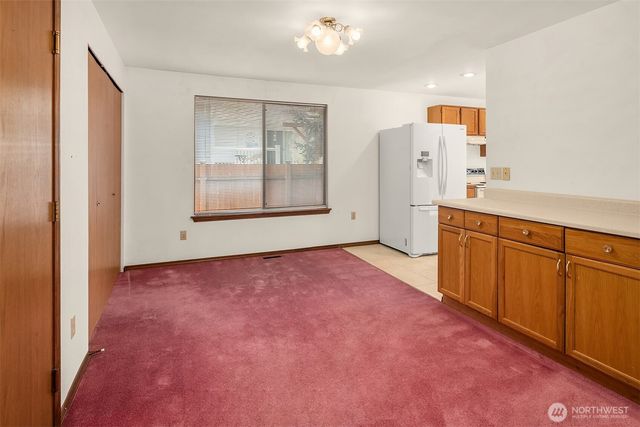 2426 198th Place SW, Lynnwood, WA 98036