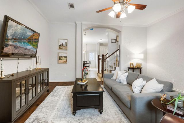 1898 Longmire Road 8, Conroe, TX 77304