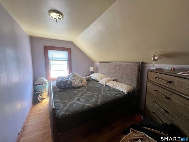448 East Avenue, Bridgeport, CT 06610