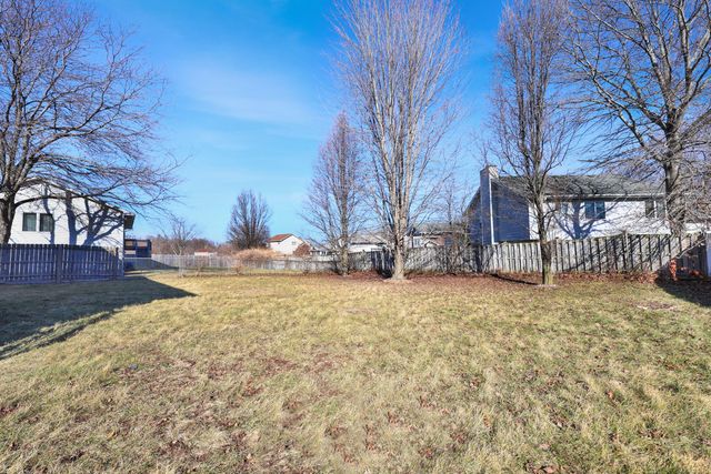 6874 Mercedes Avenue, Portage, IN 46368