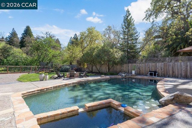 3 3 Buckeye Ln, Danville, CA 94526
