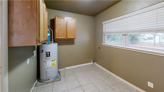 1004 Mill Street, Springdale, AR 72764