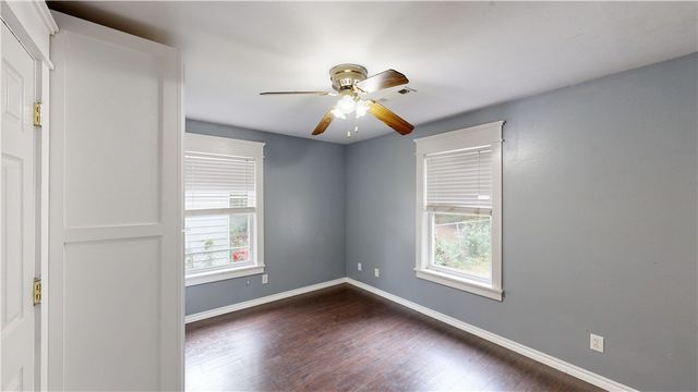 1004 Mill Street, Springdale, AR 72764