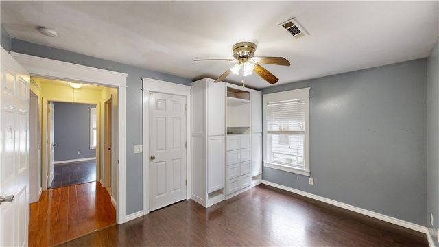 1004 Mill Street, Springdale, AR 72764