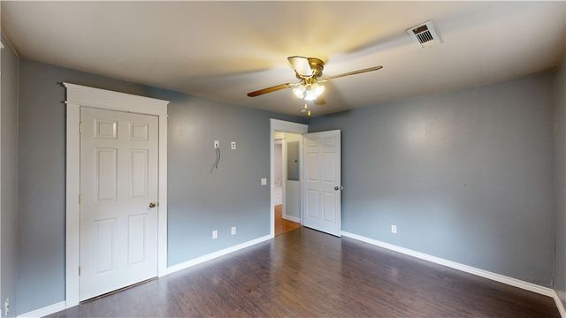 1004 Mill Street, Springdale, AR 72764