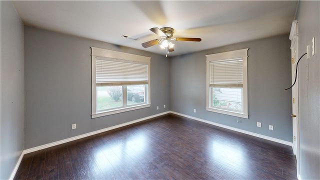 1004 Mill Street, Springdale, AR 72764