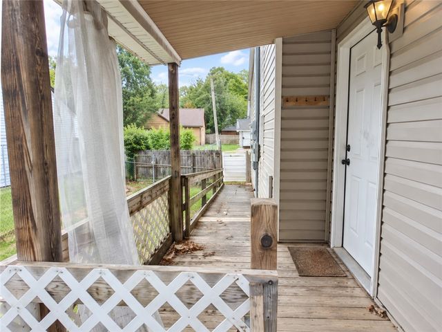 1004 Mill Street, Springdale, AR 72764