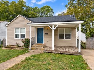 1004 Mill Street, Springdale, AR 72764