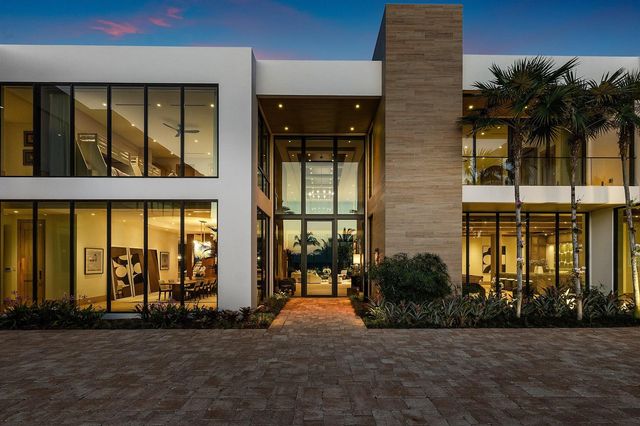 1260 S Ocean Boulevard, Manalapan, FL 33462