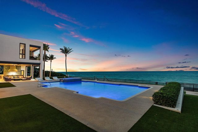 1260 S Ocean Boulevard, Manalapan, FL 33462