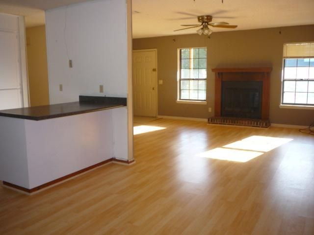 801 Spanish Oak Drive, Hinesville, GA 31313