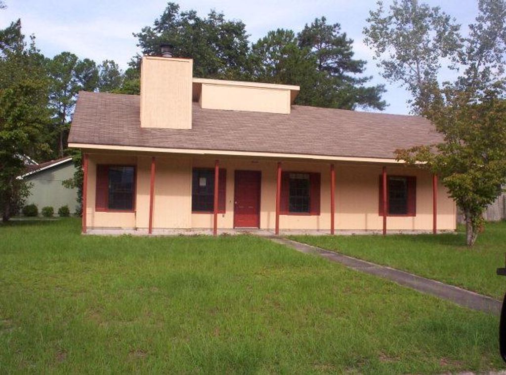 801 Spanish Oak Drive, Hinesville, GA 31313