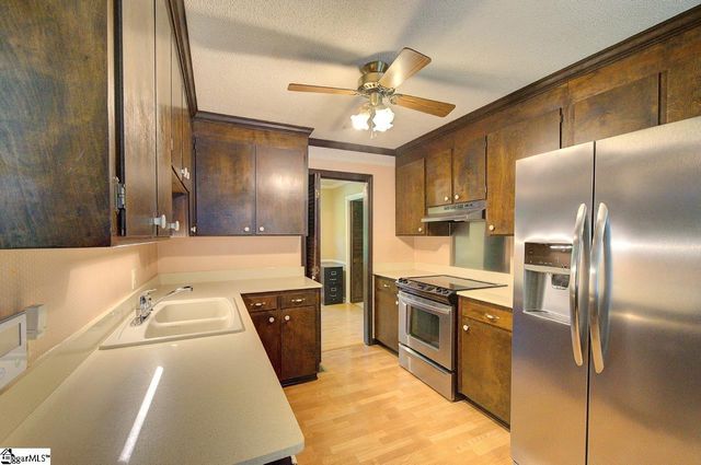 139 Botany Slopes Road, Piedmont, SC 29673