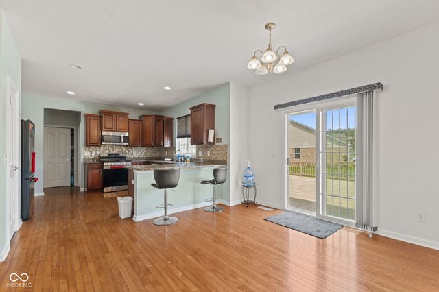 7350 Gold King Way, Indianapolis, IN 46259