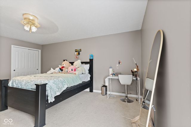 7350 Gold King Way, Indianapolis, IN 46259