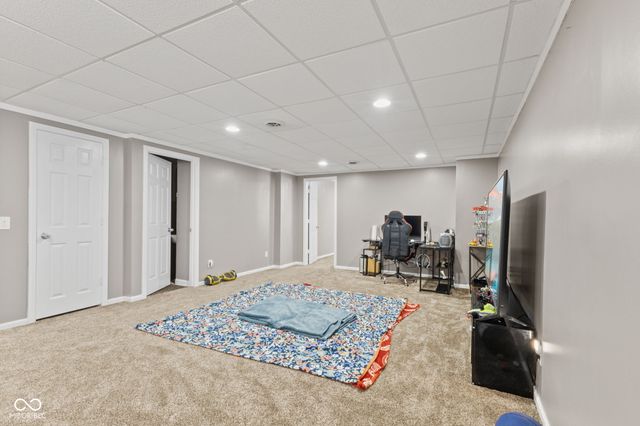 7350 Gold King Way, Indianapolis, IN 46259