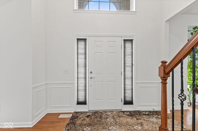 7350 Gold King Way, Indianapolis, IN 46259