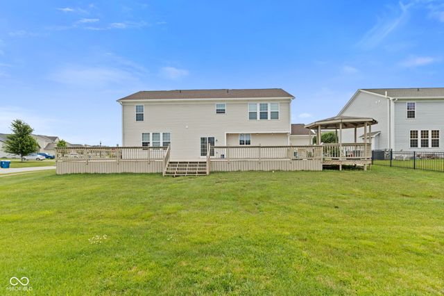 7350 Gold King Way, Indianapolis, IN 46259