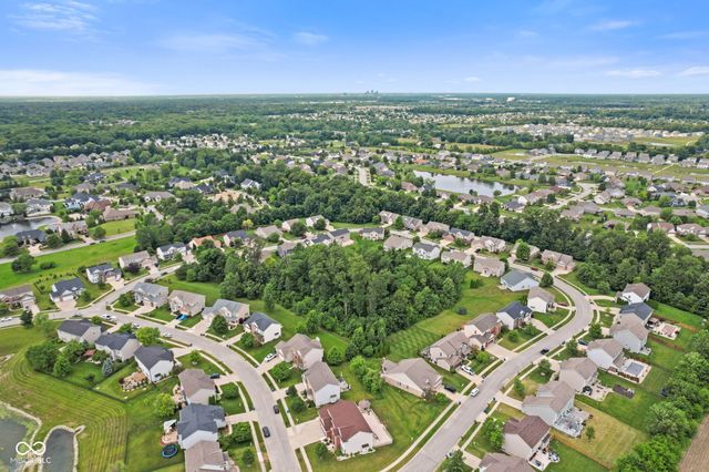 7350 Gold King Way, Indianapolis, IN 46259