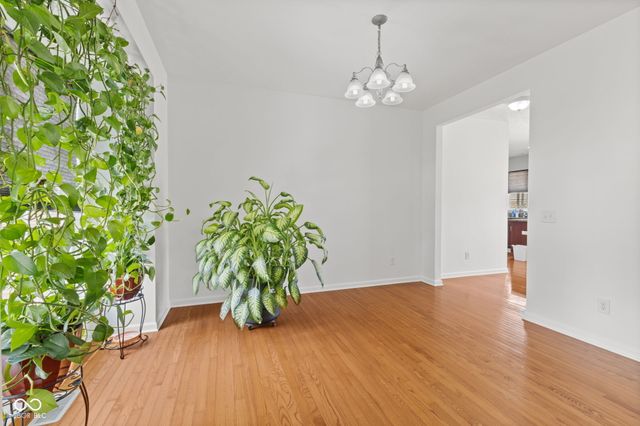 7350 Gold King Way, Indianapolis, IN 46259