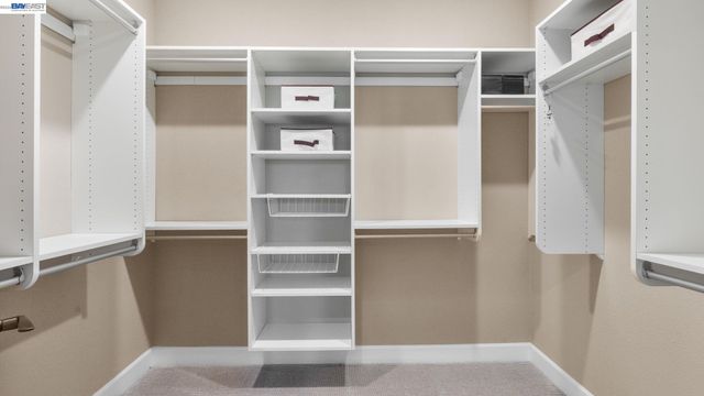 400 Persimmon Cmn 7, Livermore, CA 94551