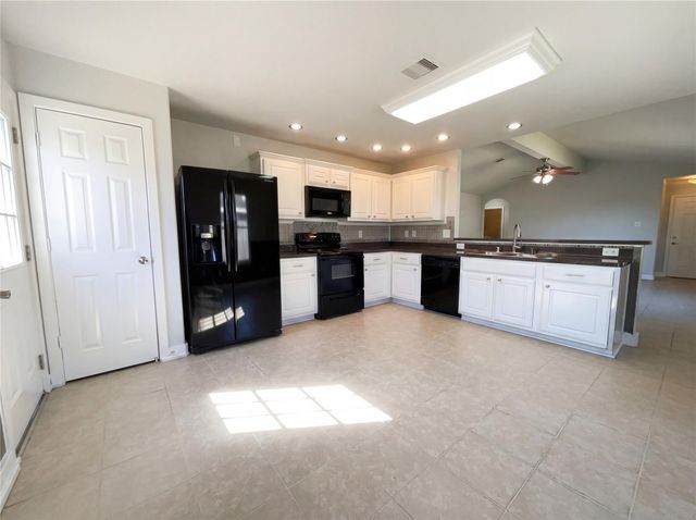 7015 Rosebud Hollow Lane, Richmond, TX 77469