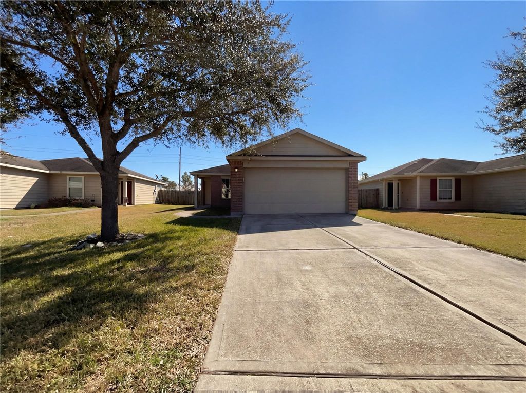 7015 Rosebud Hollow Lane, Richmond, TX 77469