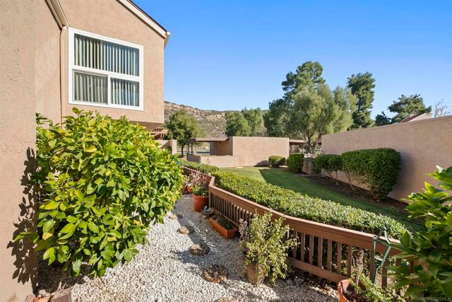 15858 Green Haven Court, Ramona, CA 92065